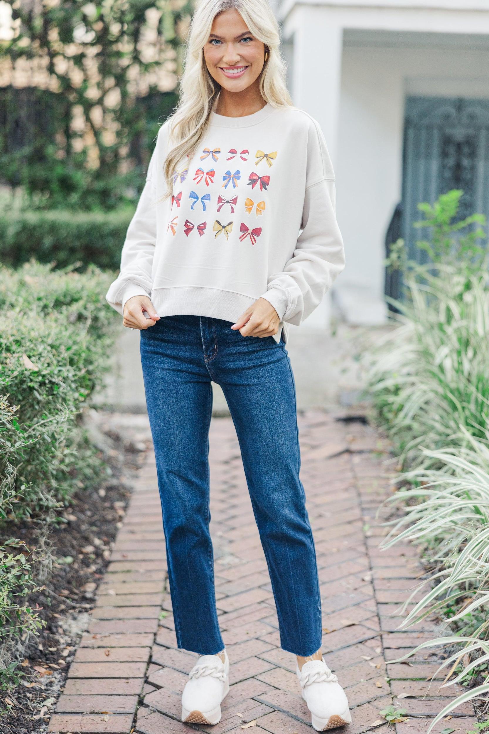 Team Spirit Bone Graphic Sweatshirt Female Product Image