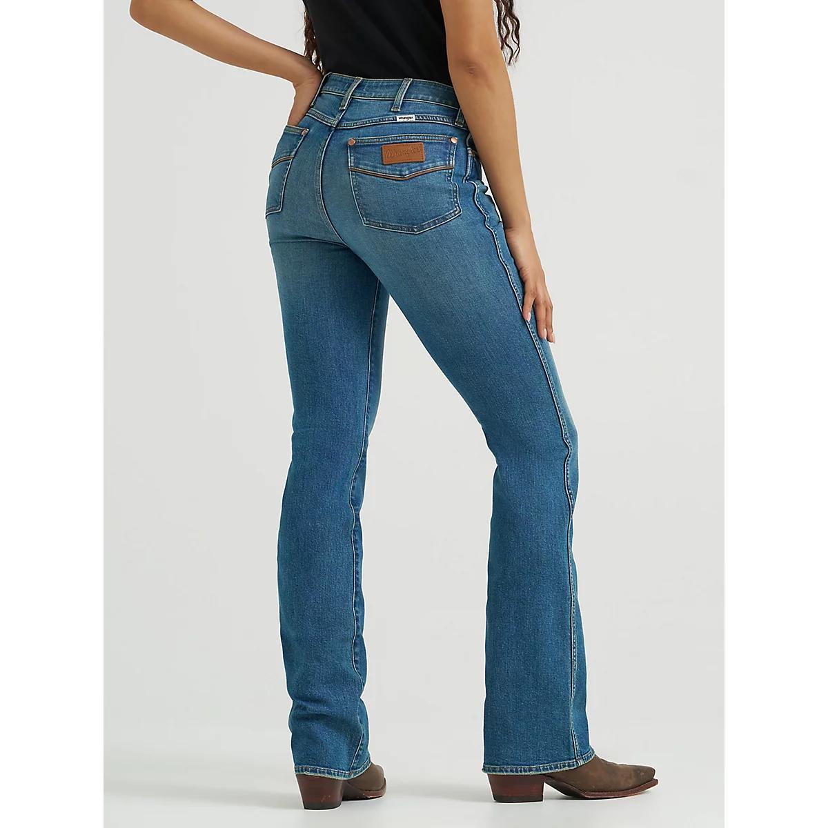 Women's High Rise Bootcut Jean in Ace Product Image