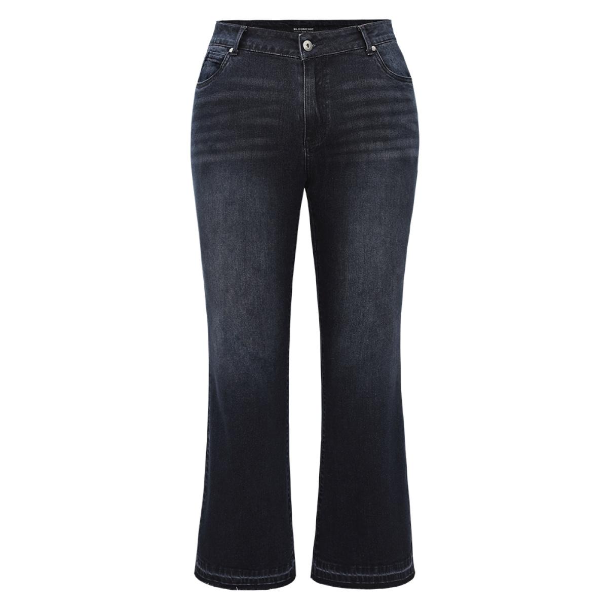 Plus Size Flare Leg Pocket Dark Wash Jeans Women Midnight Casual Plain Plain High stretch Pocket Jeans BloomChic 12/L Product Image