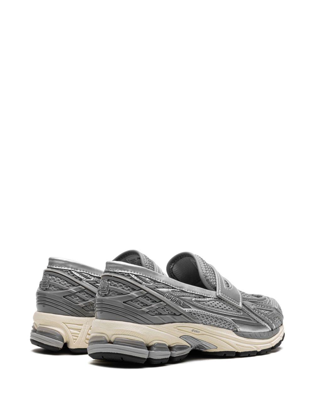 1906L "Silver" sneakers Product Image