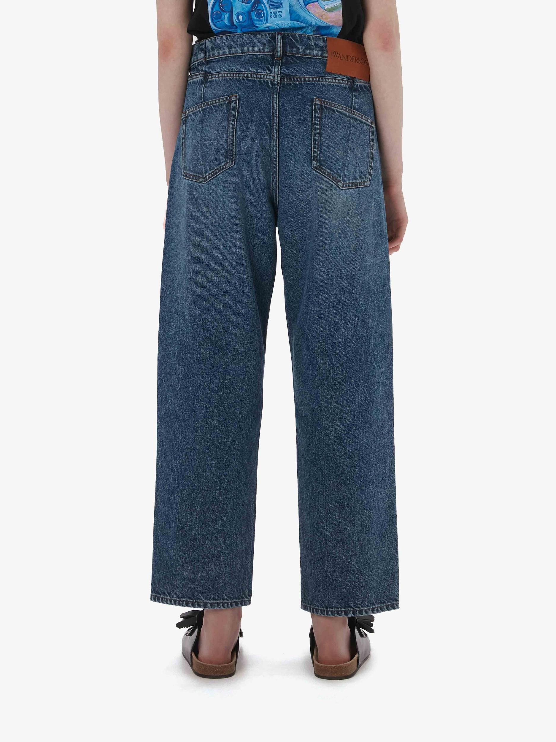 CROPPED STRAIGHT LEG JEANS Product Image
