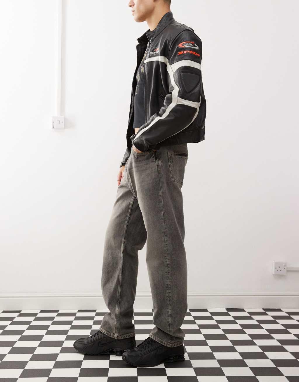 Weekday Space relaxed fit straight leg jeans in canyon gray wash Product Image