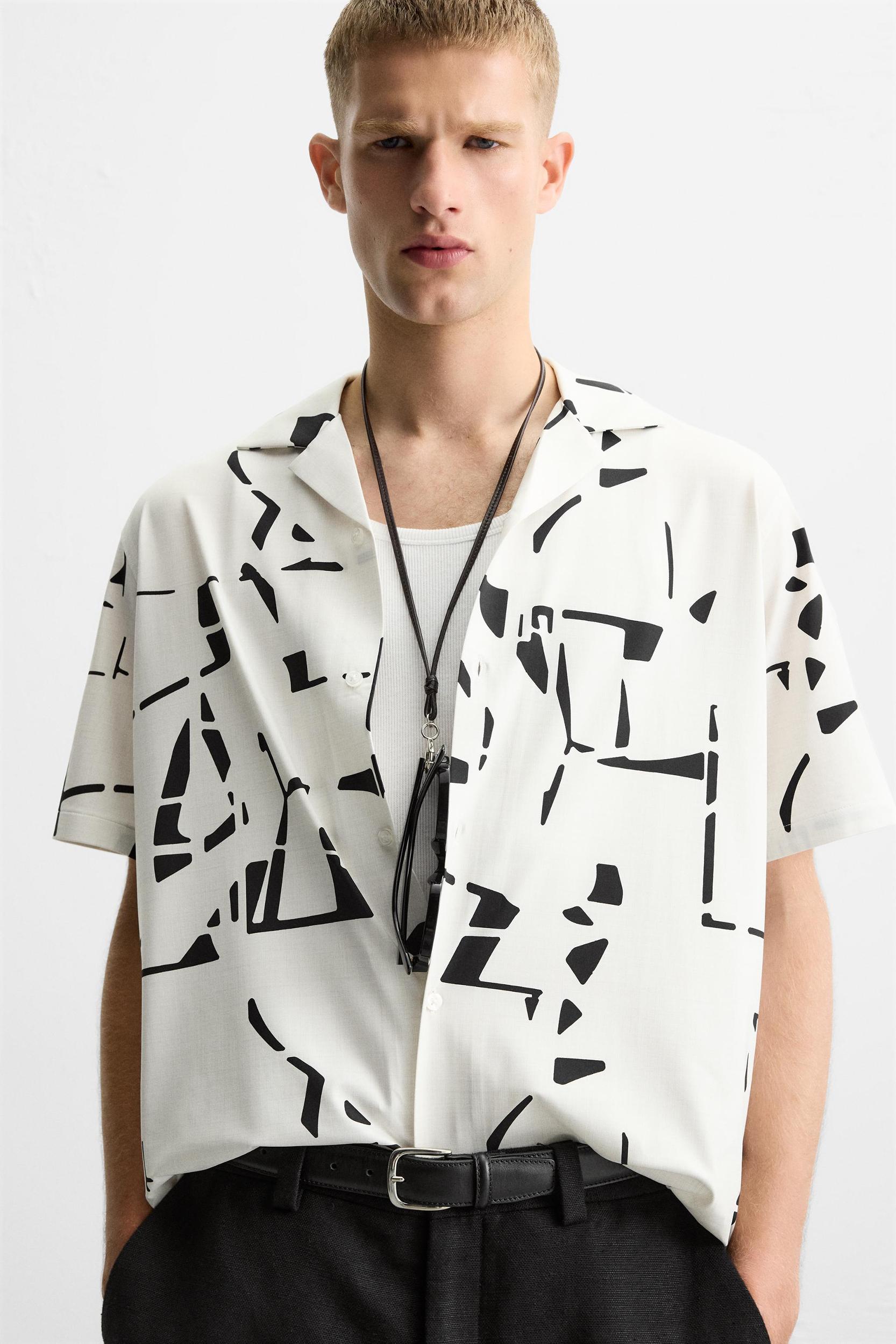 ABSTRACT PRINT STRETCH SHIRT Product Image