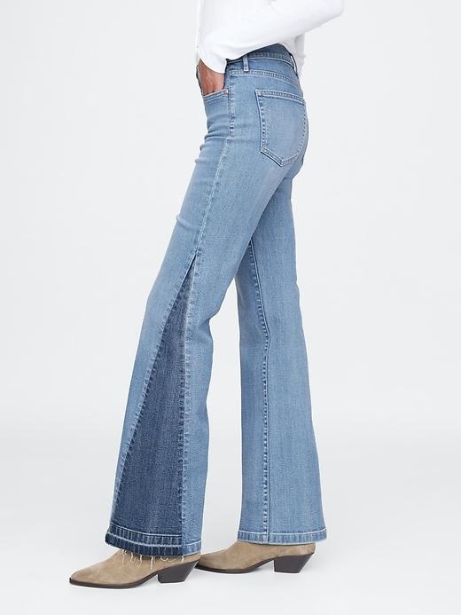 High Rise '70s Flare Jeans Product Image