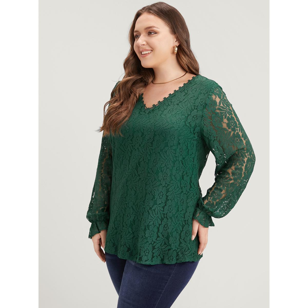 Plus Size Green Solid Crochet Lace V Neck Blouse Women Glamour Long Sleeve V-neck Going out Blouses BloomChic 26/4X Product Image