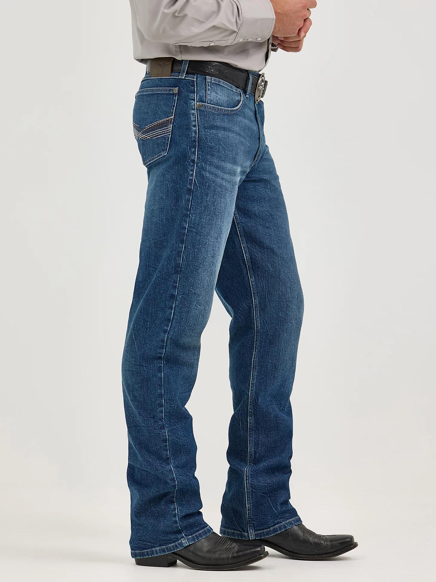 Men's Wrangler® 20X® No. 33 Extreme Relaxed Fit Jean in Bokan Product Image