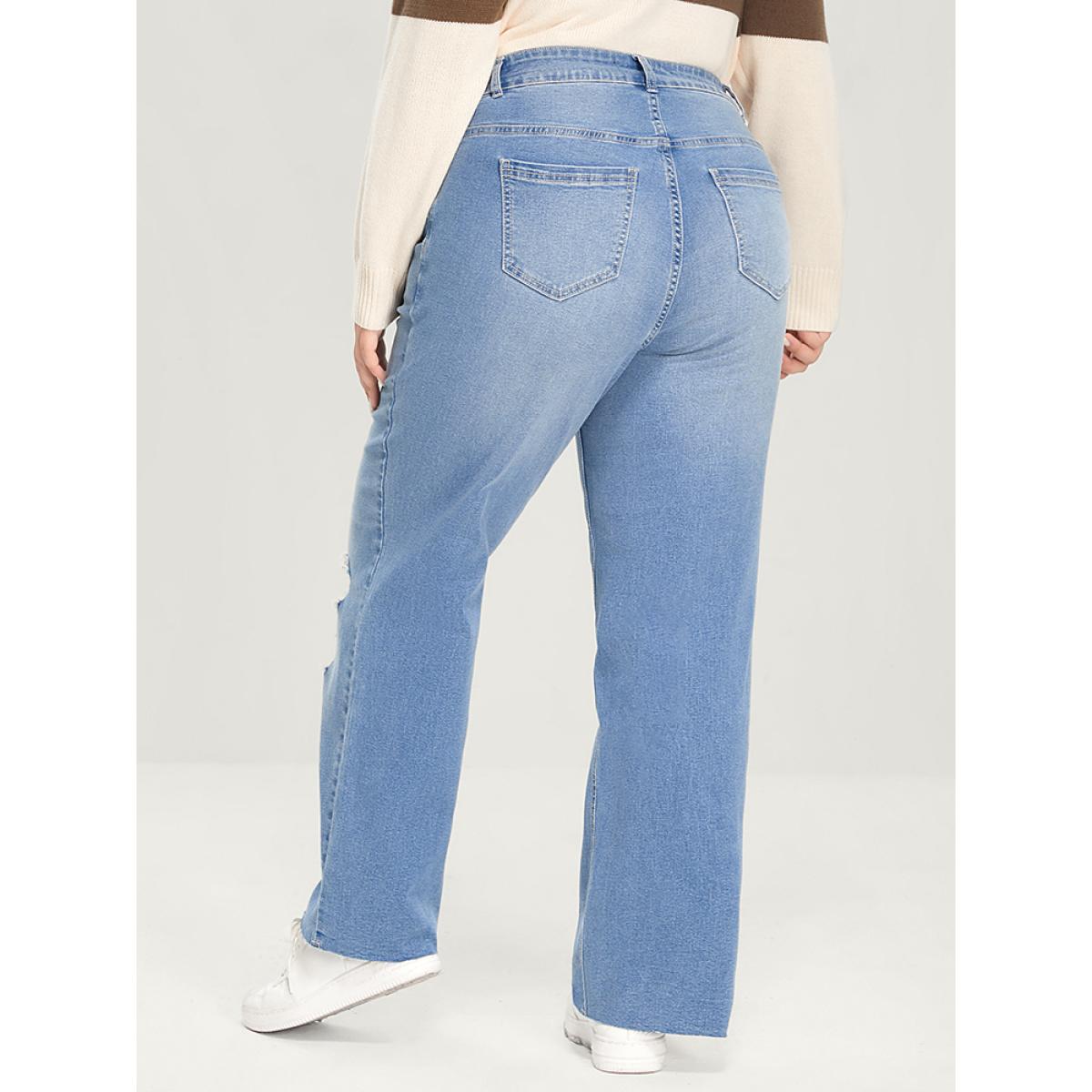 Plus Size Boyfriend Wide Leg Slightly Stretchy High Rise Light Wash Jeans Women LightBlue Casual Plain Low stretch Pocket Jeans BloomChic 30/6X Product Image
