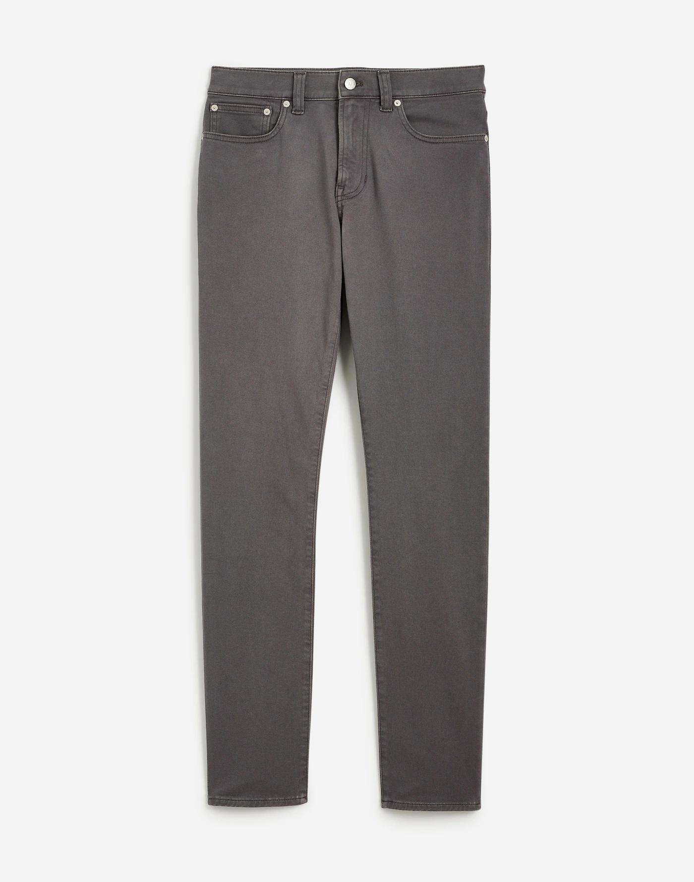 The Athletic Allday Slim Pant Product Image
