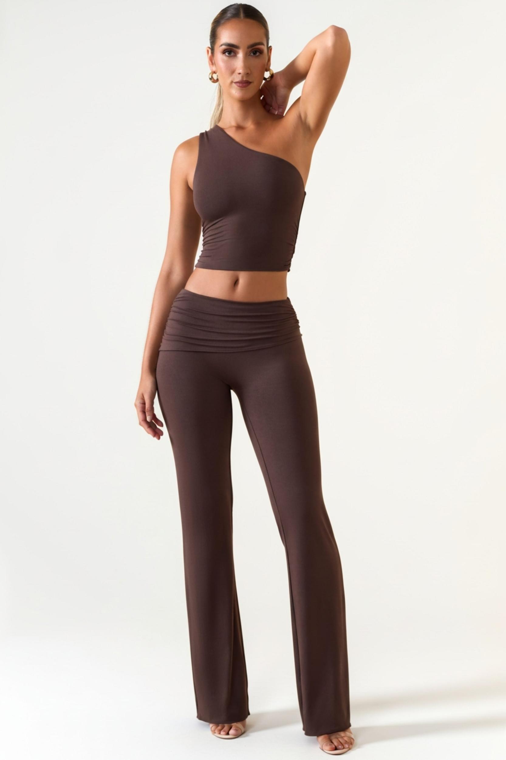 Mid-Rise Straight-Leg Trousers in Chocolate Brown Product Image