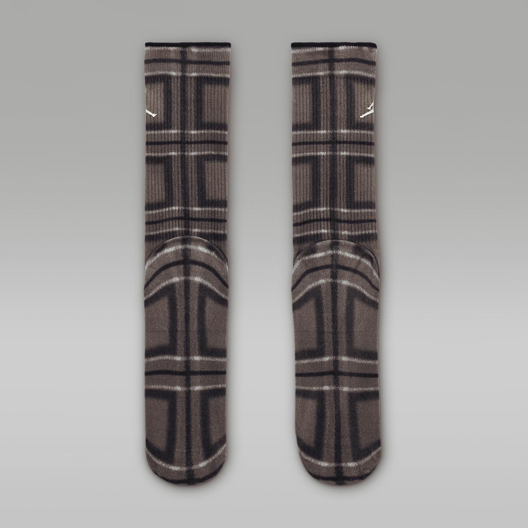 Jordan Everyday Essentials Holiday Crew Socks (1 Pair) Product Image