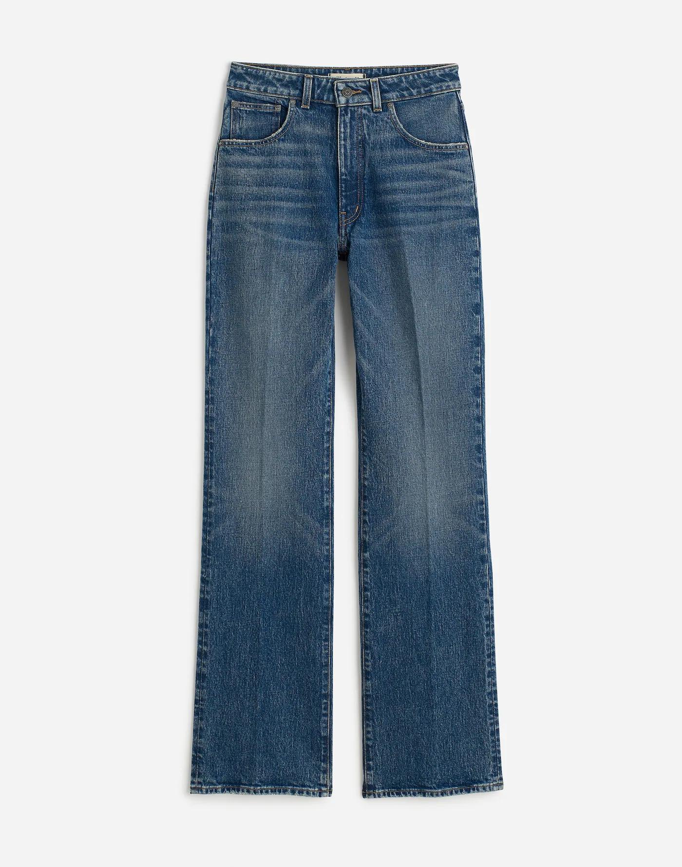Curvy Relaxed Bootcut Jeans in Concho Wash Product Image