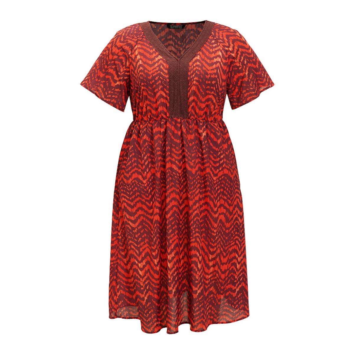 Plus Size Water Ripple Pocket Ruffle Sleeve Lace Dress Scarlet Women Elegant Gathered V-neck Short sleeve Curvy Midi Dress BloomChic 12/L Product Image
