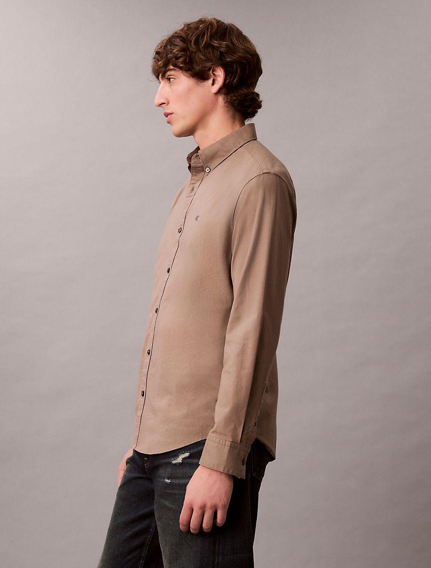 Solid Oxford Classic Button-Down Shirt Product Image