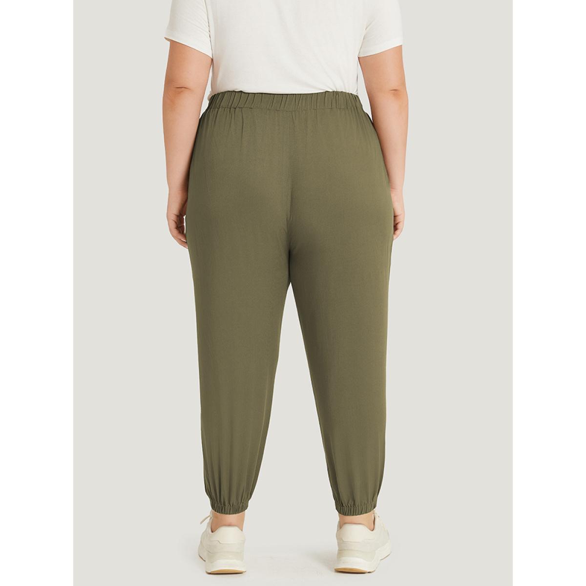 Plus Size Plain Pocket Elastic Waist Carrot Pants Women ArmyGreen Casual High Rise Dailywear Pants BloomChic 10/M Product Image