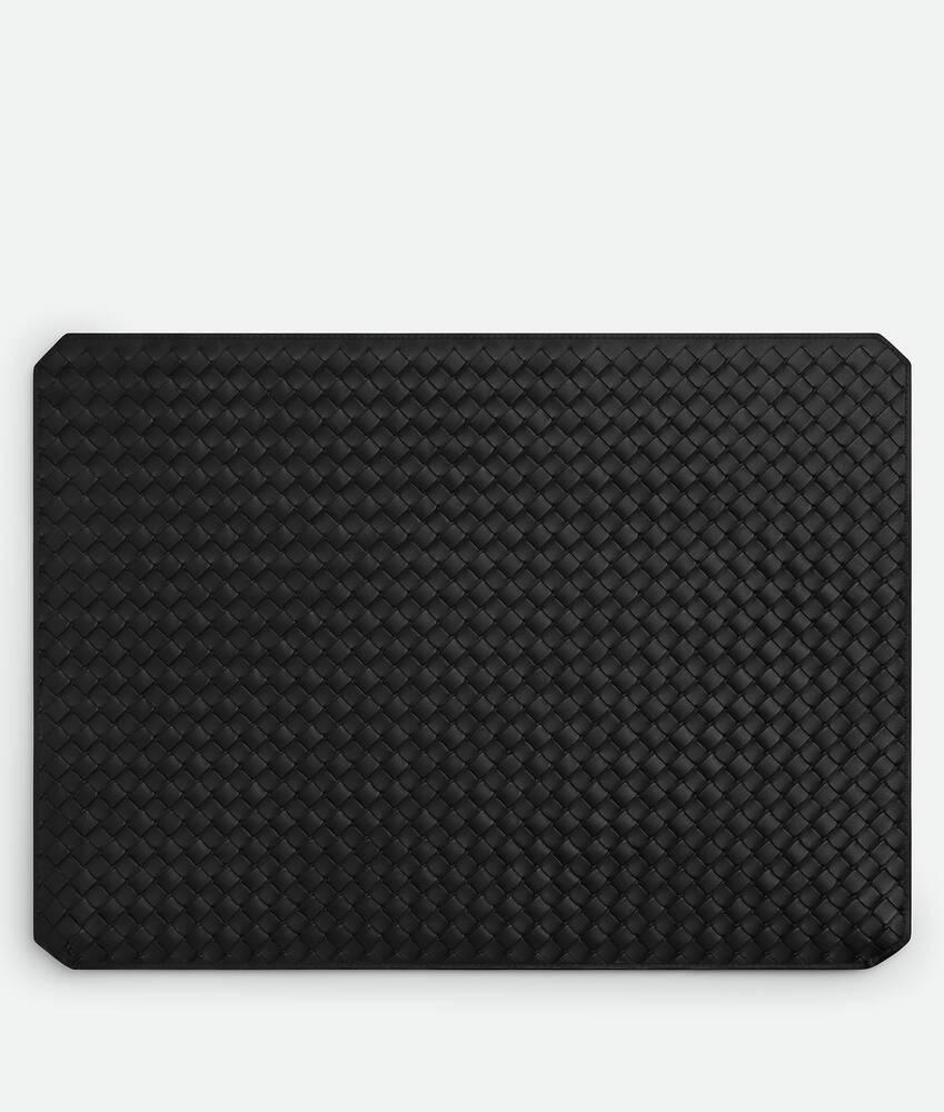 Men's Intrecciato Piccolo Macbook Pro Case in Black Product Image