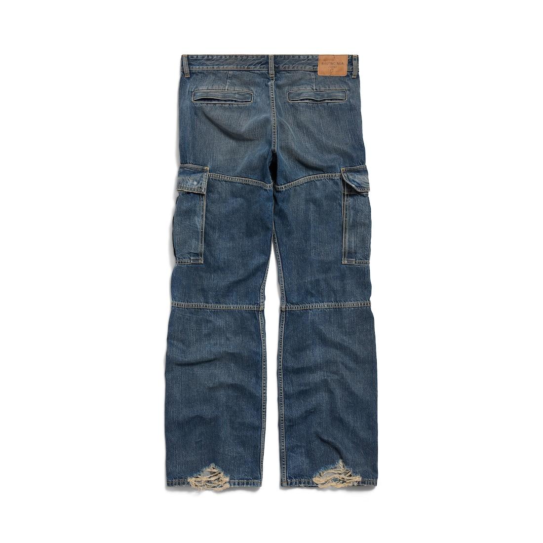 Women's Regular Cargo Pants in Blue Product Image