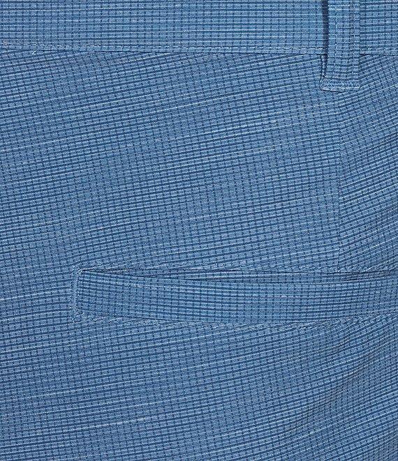 Roundtree & Yorke Performance Stretch Classic Fit Flat Front 9#double; Shorts Product Image