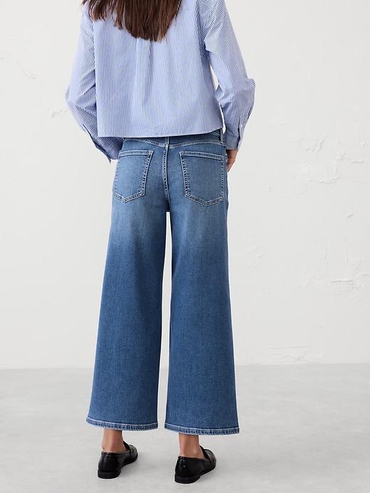 Wide-Leg High-Rise Patch Pocket Cropped Jean Product Image