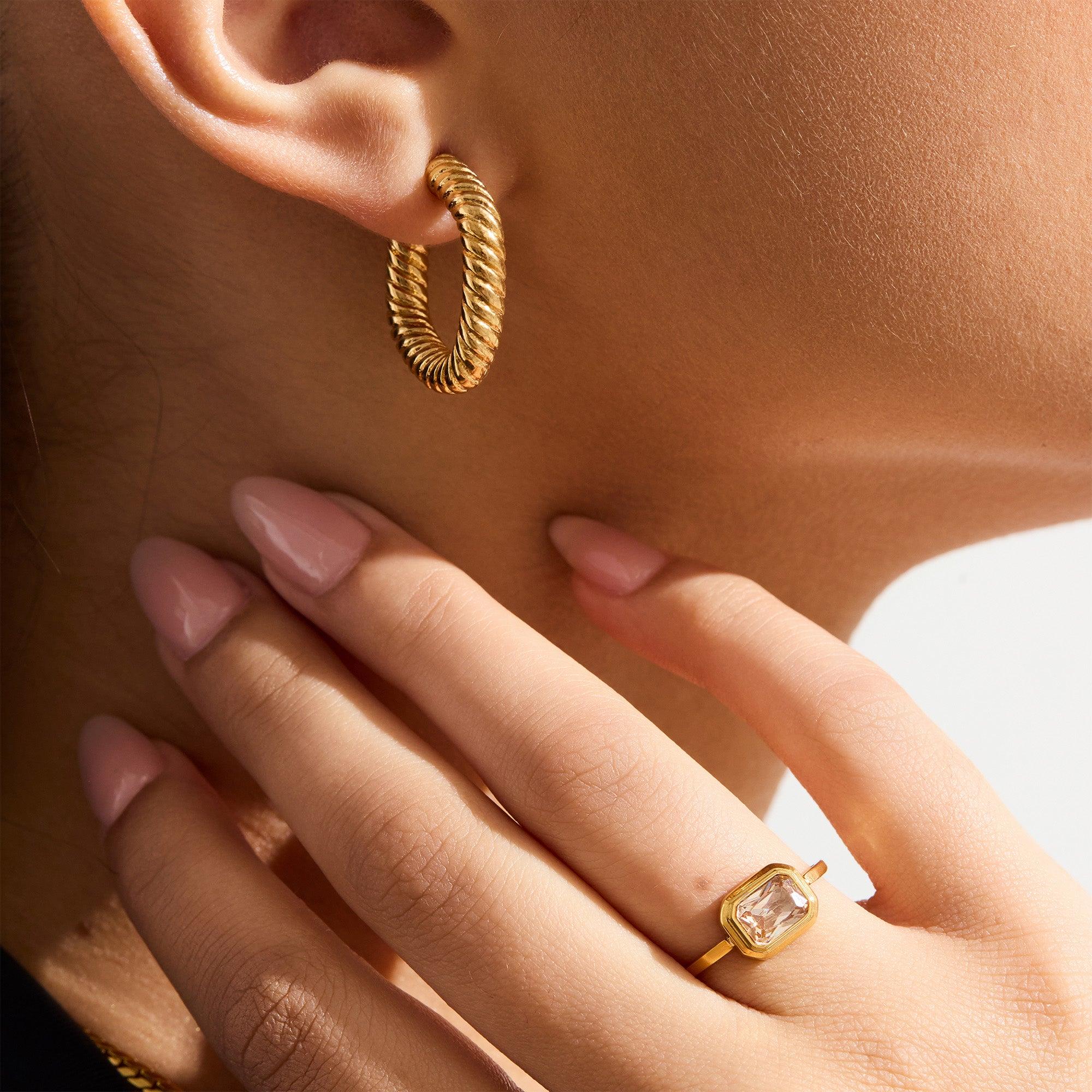 Hollywood Hoop Earrings Product Image