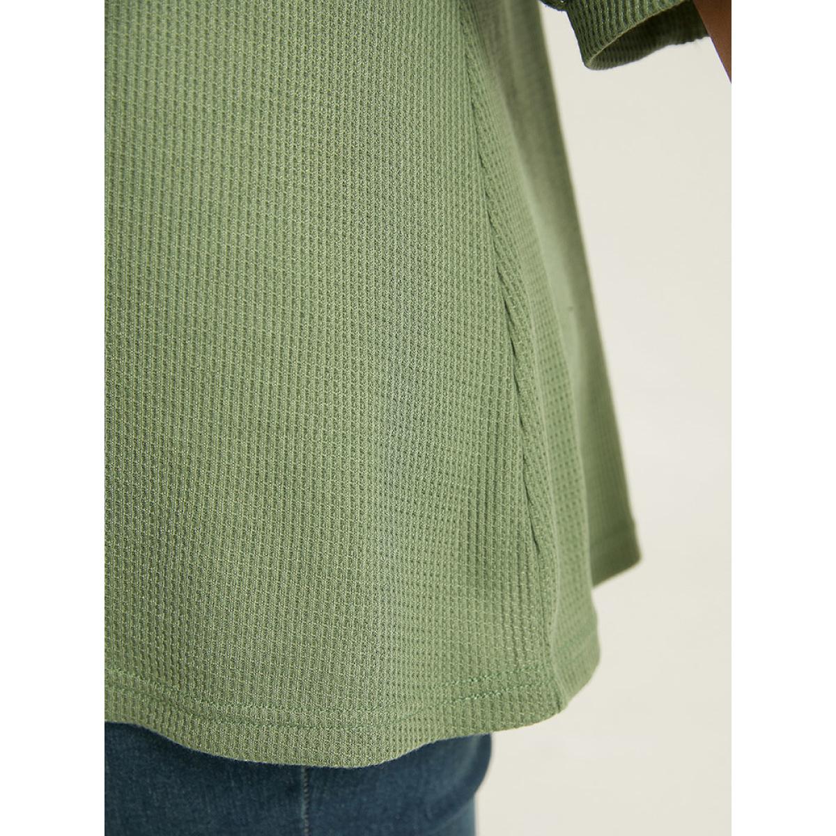 Plus Size Plain Lace Patchwork Notched T-shirt Green Women Elegant Plain Plain Notched collar Dailywear T-shirts BloomChic 14-16/1X Product Image