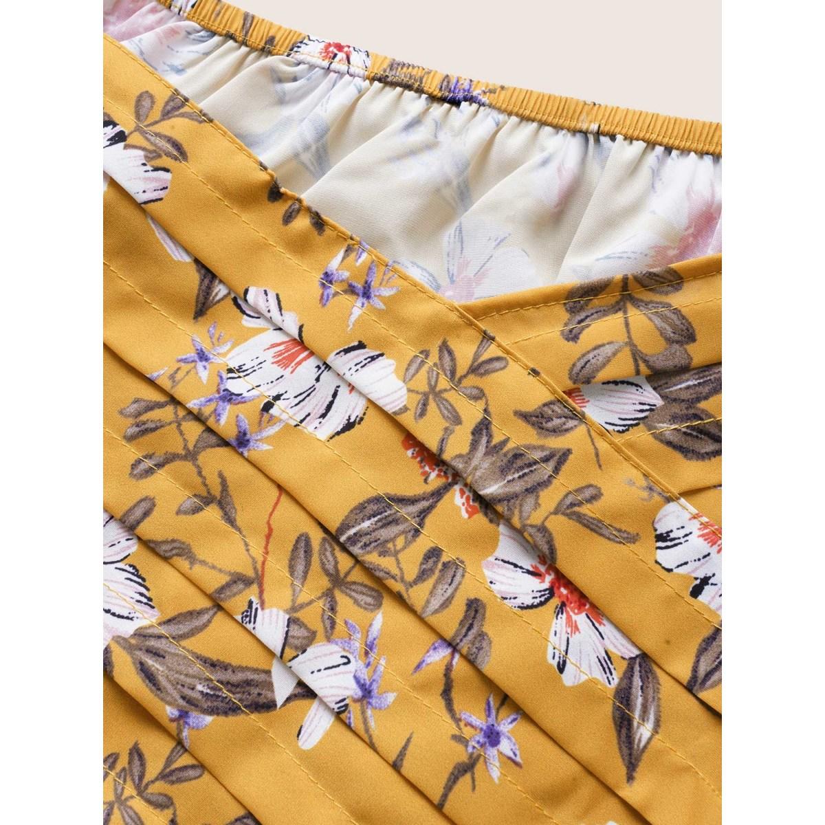 Plus Size Turmeric Heart Neckline Floral Print Pleated Blouse Women Elegant Short sleeve Heart neckline Everyday Blouses BloomChic 22-24/3X Product Image