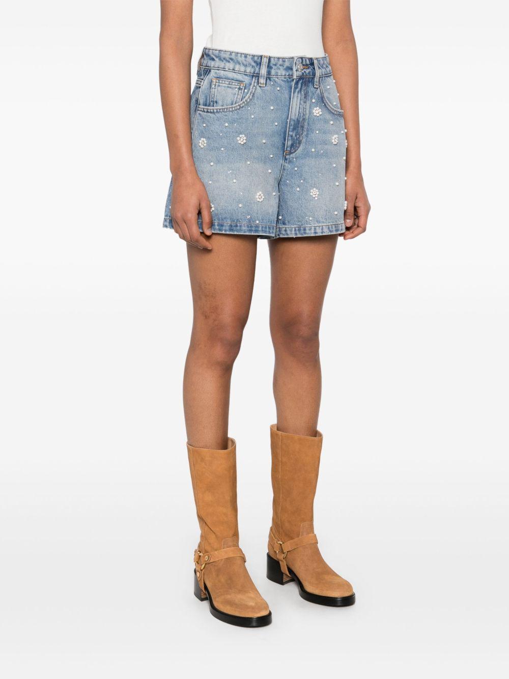 denim shorts Product Image
