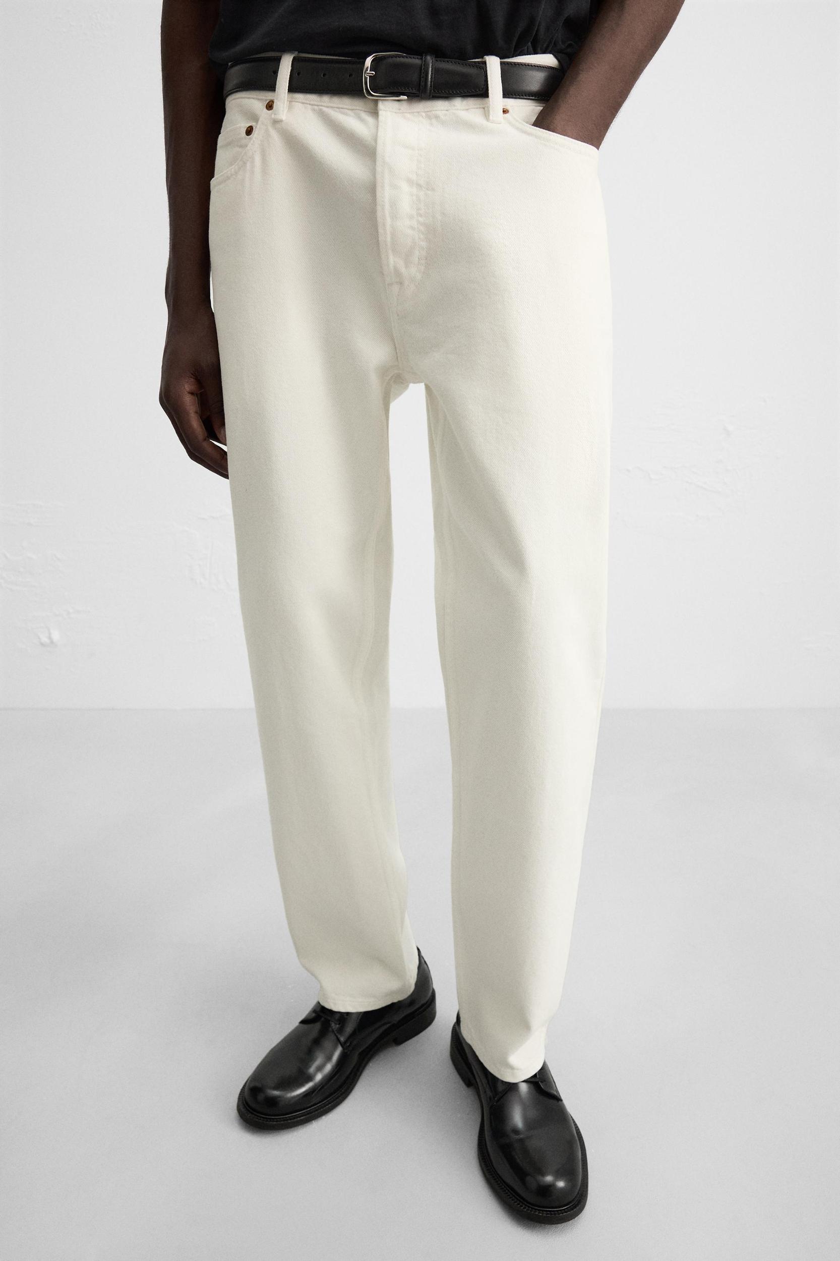 STRAIGHT FIT JEANS Product Image