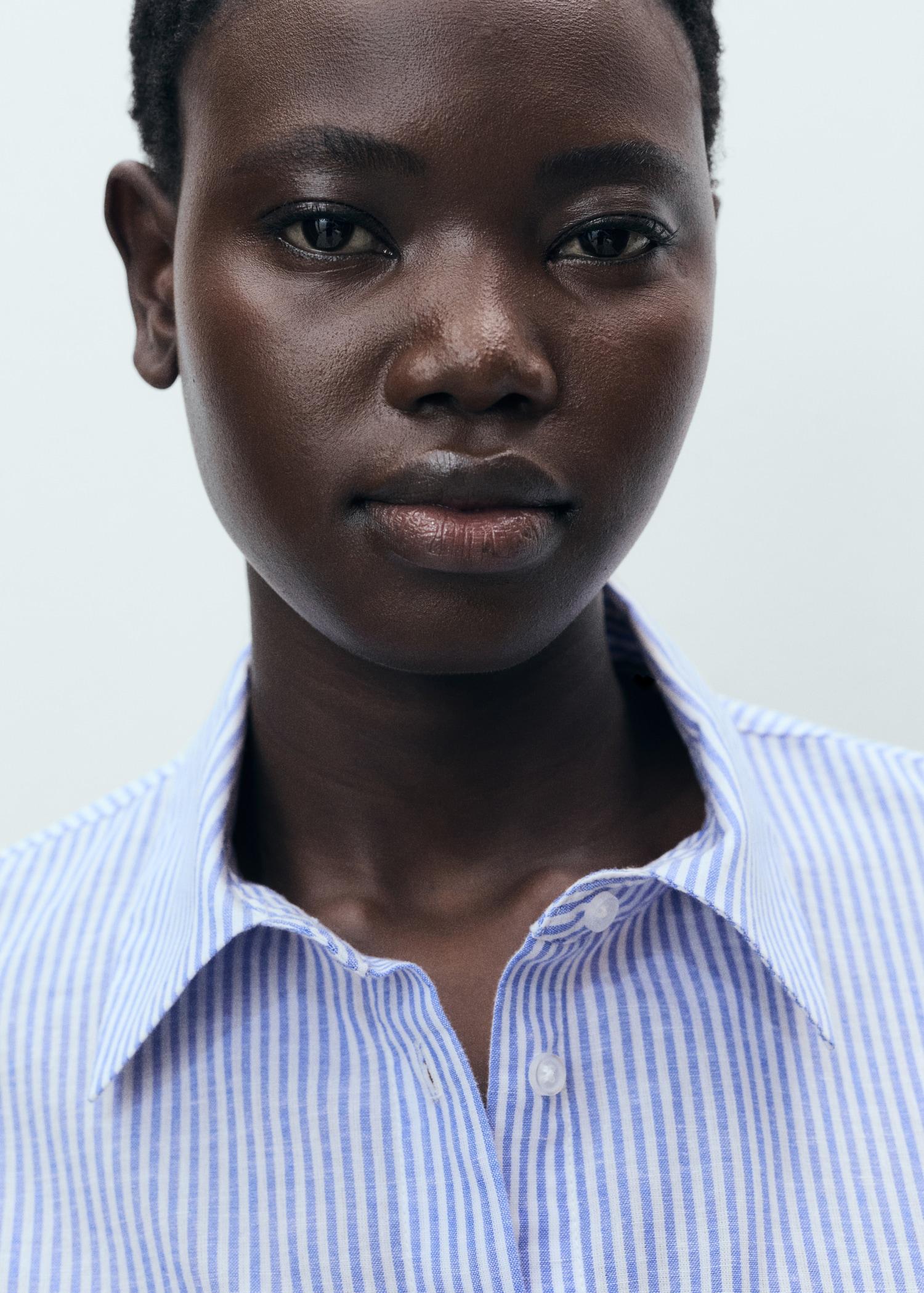 Striped cropped shirt with pockets - Women | MANGO USA Product Image