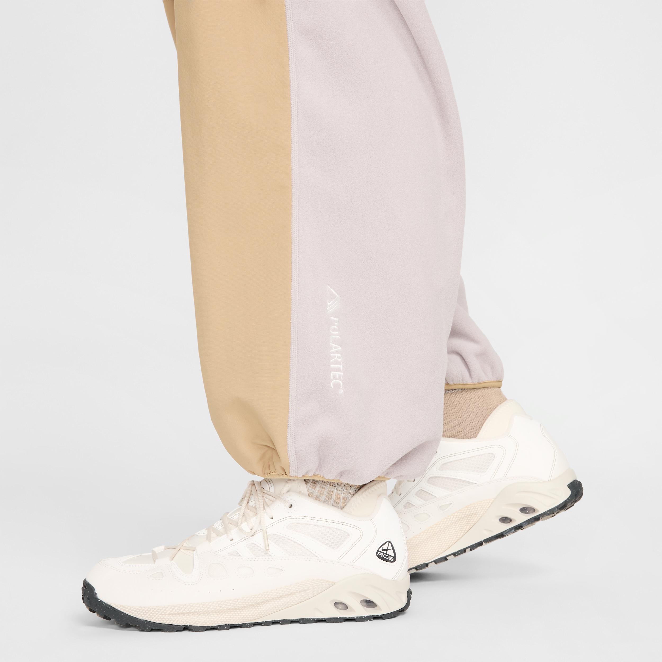 Men's Nike ACG "Wolf Tree" Plus Fleece Pants Product Image