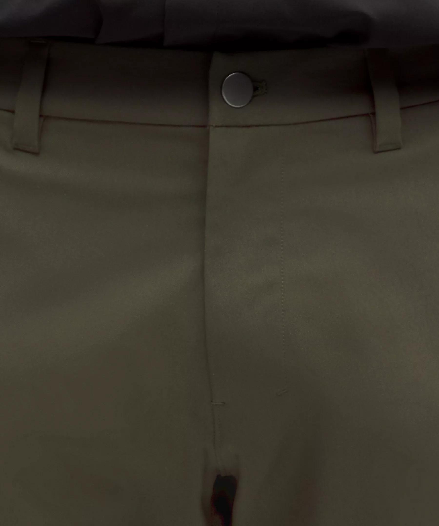 ABC Slim-Fit Trouser 30L *Smooth Twill Product Image