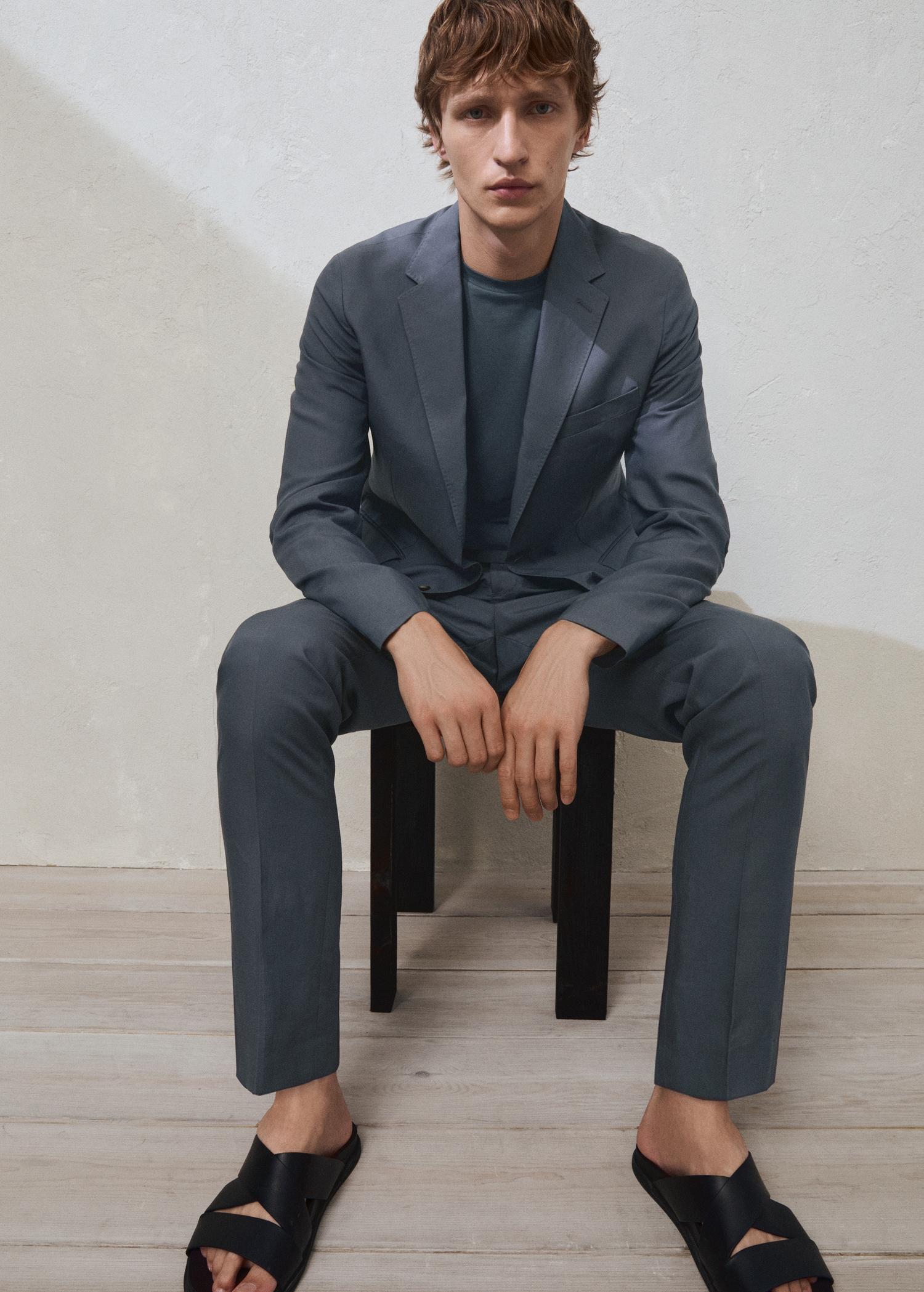 Slim-fit linen-blend suit pants - Men | MANGO USA Product Image