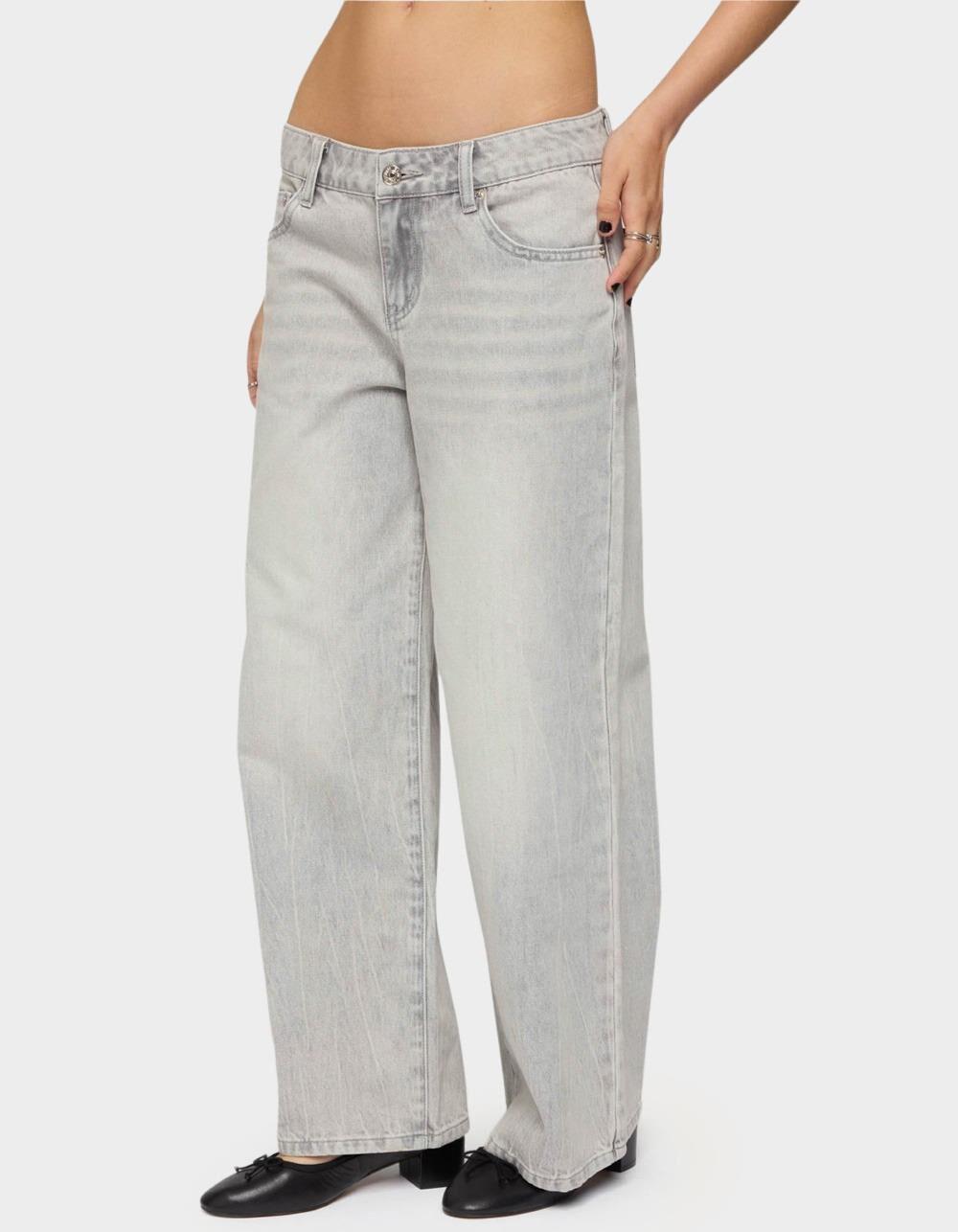 EDIKTED Petite Magda Low Rise Acid Wash Jeans - GRAY Product Image