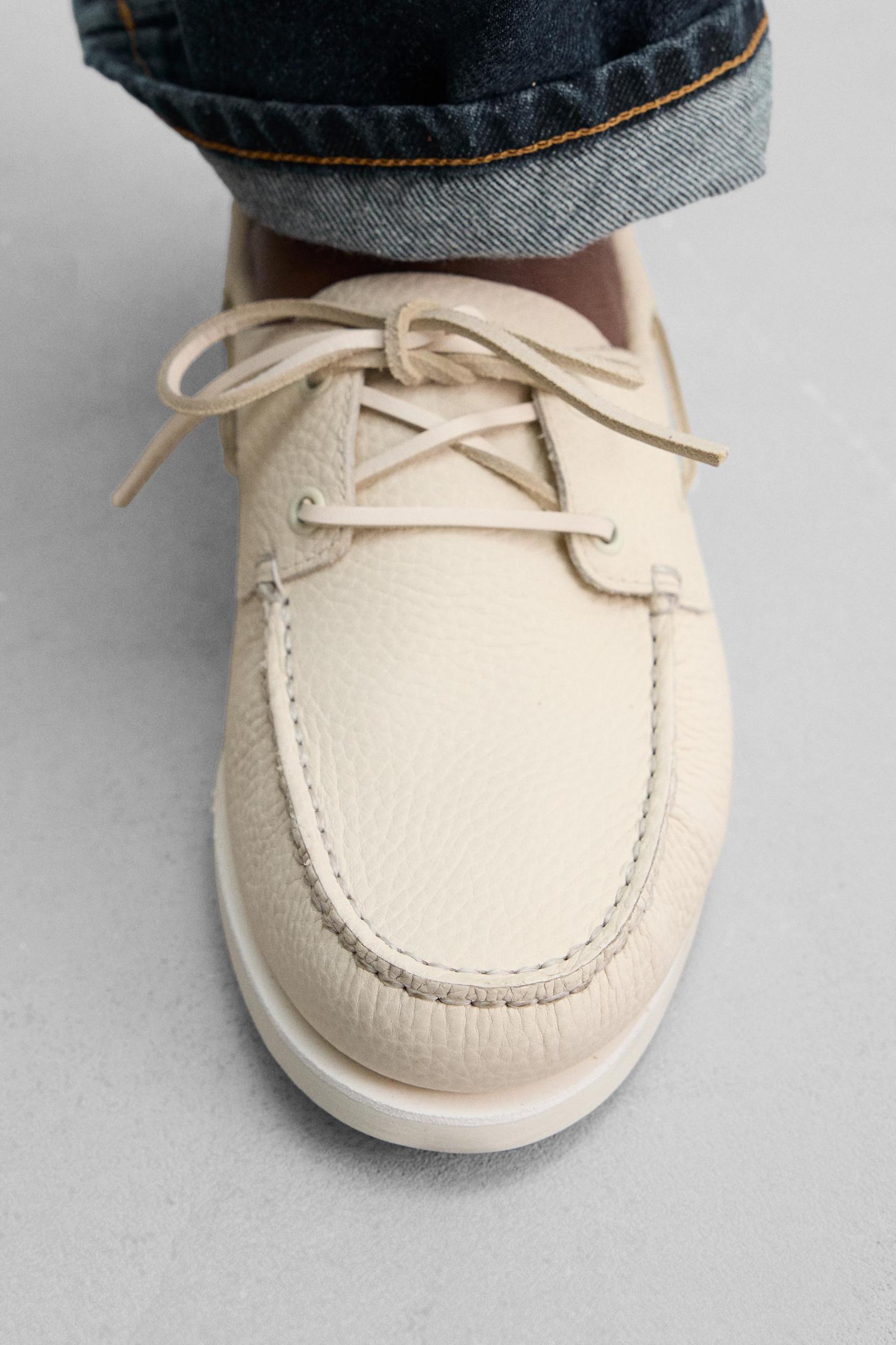 LIMITED EDITION LEATHER BOAT SHOES Product Image