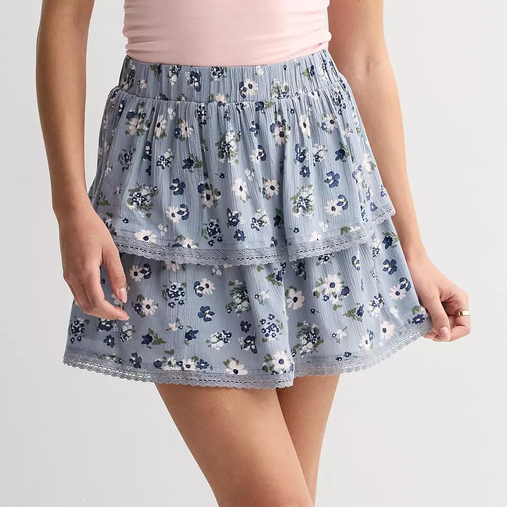 Juniors' SO® Tiered Mini Skirt, Women's,  Product Image