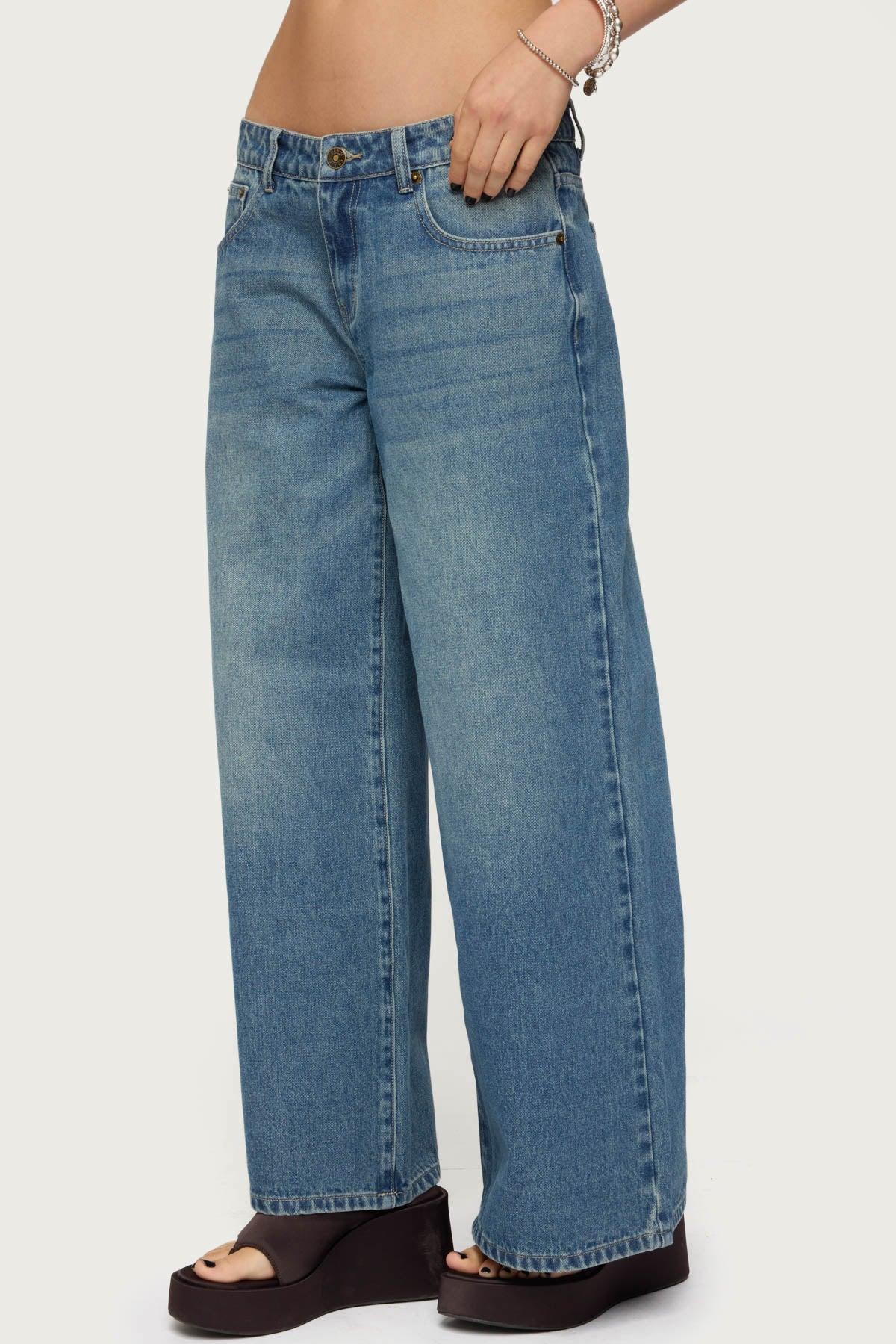 Petite Vyxen Vintage Washed Low Rise Baggy Jeans Product Image