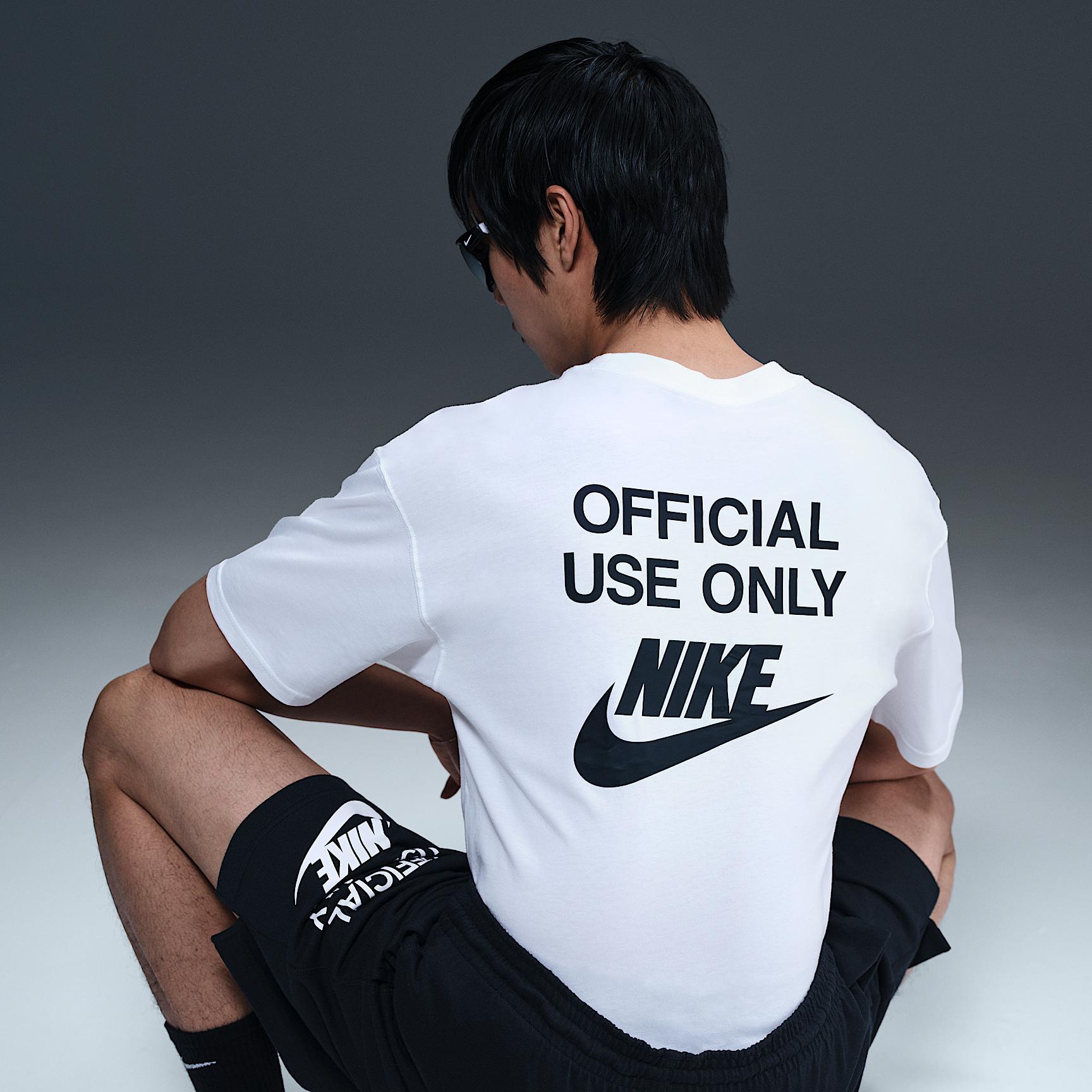 Mens Nike Sportswear Max90 T-Shirt | HJ0774-100 Product Image