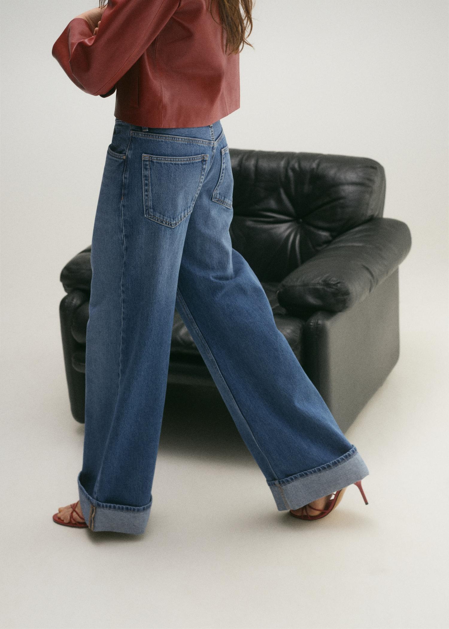 Wide-leg jeans with turned-up hem - Women | MANGO USA Product Image