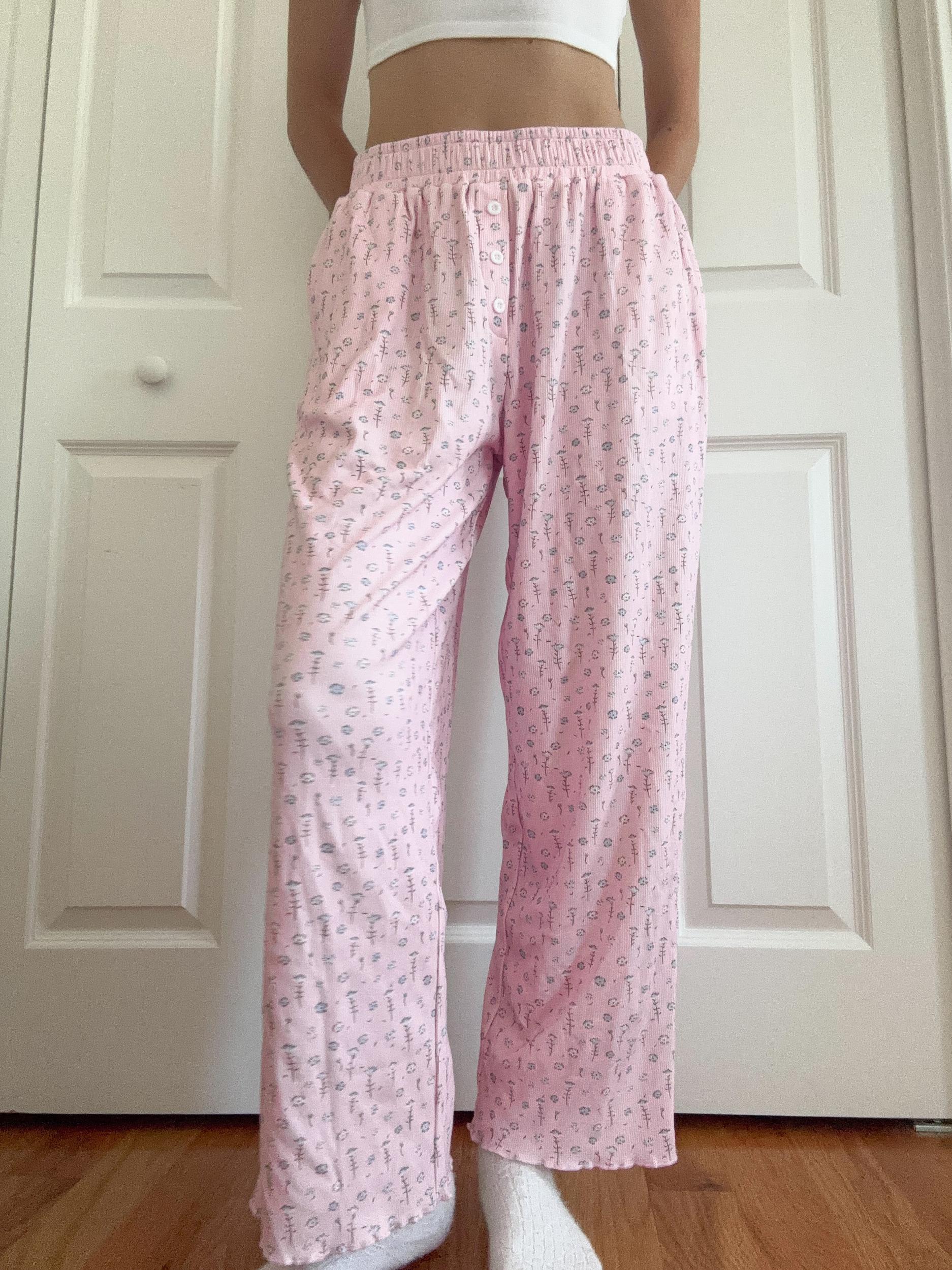 Light Pink Ditsy Floral Long Sleeve Pajama Top Product Image