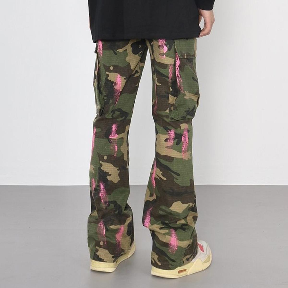 Sopula Men's Retro High Street Style Splash Pocket Camouflage Flared Pants Product Image