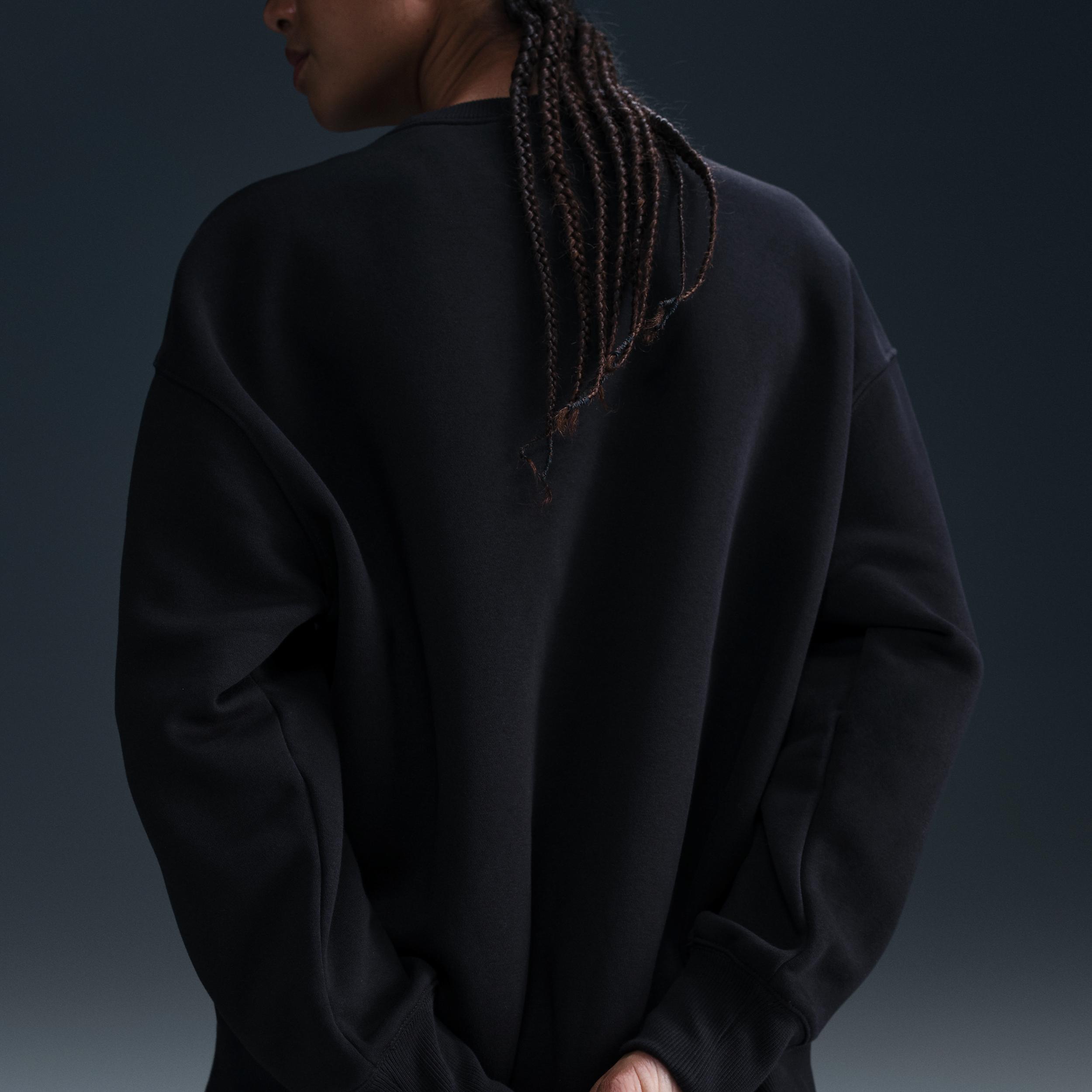 Womens Nike Sportswear Phoenix Fleece Oversized Crew-Neck Sweatshirt | FZ4270-010 Product Image