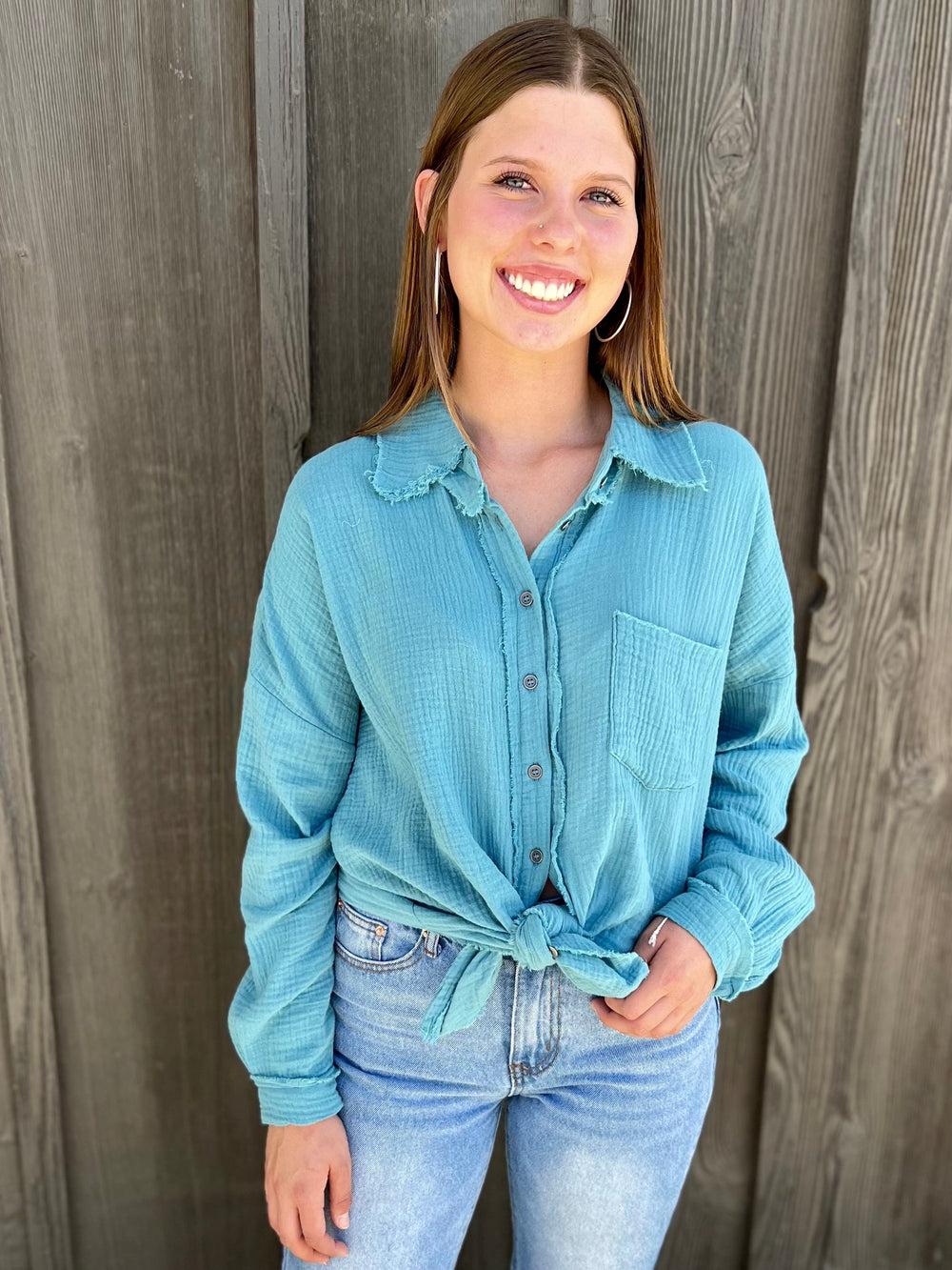 In Her Teal Gaze Top Product Image