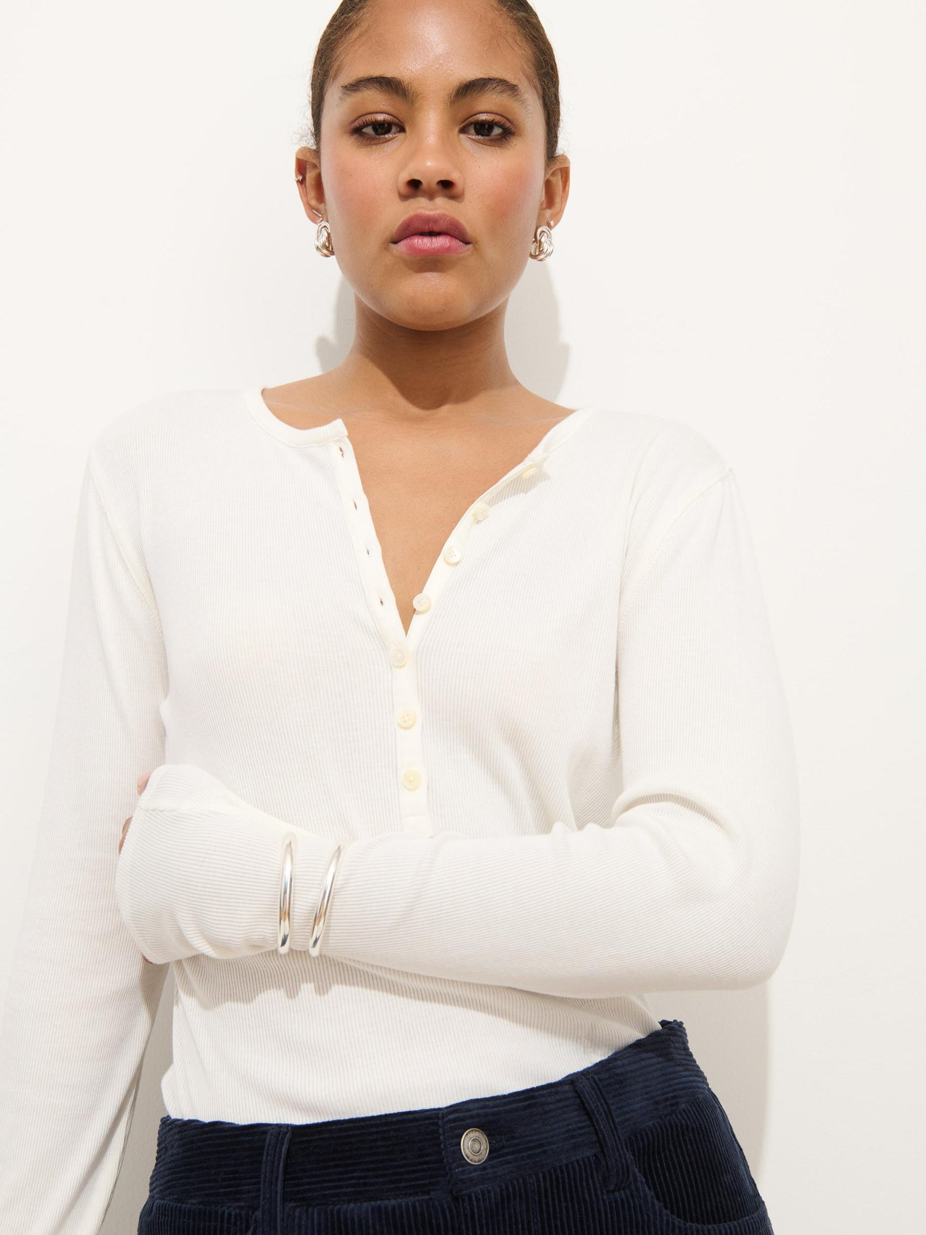 Laine Henley In Fine Rib Product Image