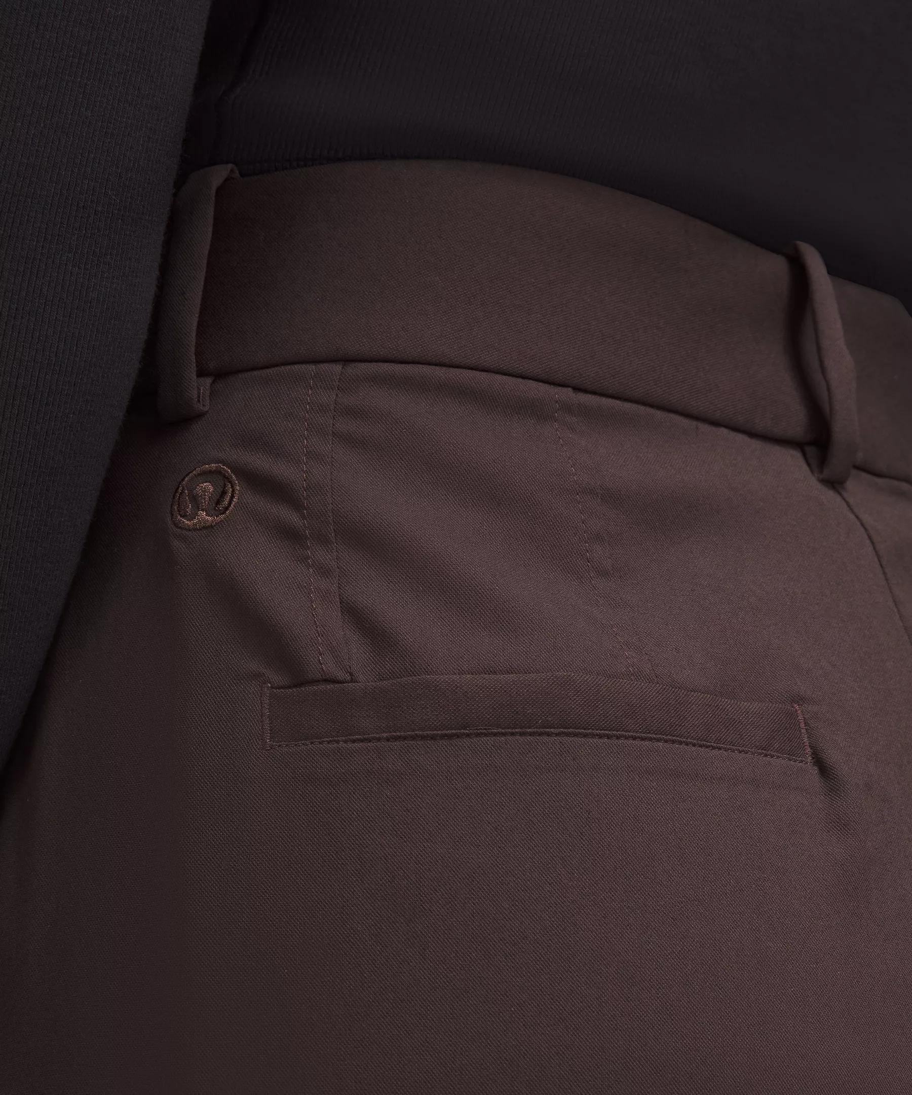 Pleat-Front High-Rise Trouser *Regular Product Image