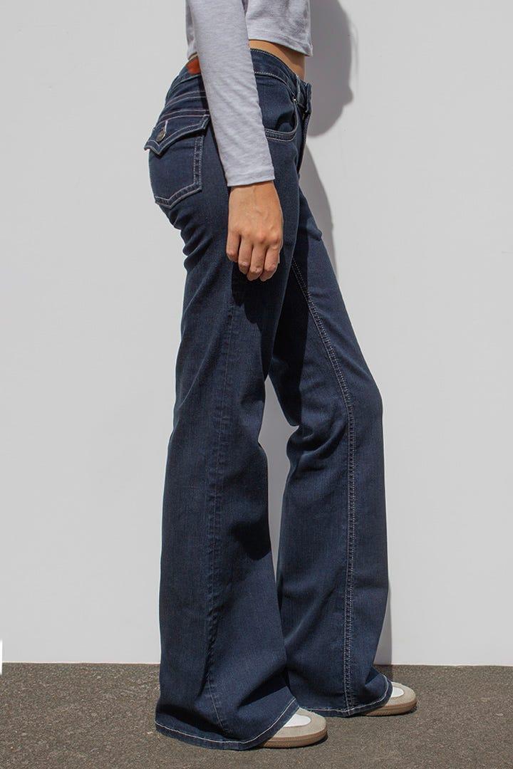 Low waist flared jeans Product Image