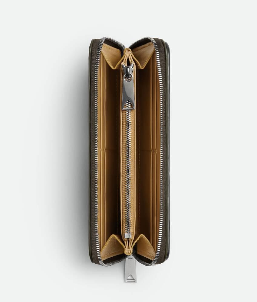 Men's Intrecciato Zip Around Wallet in Kaki/dark praline Product Image