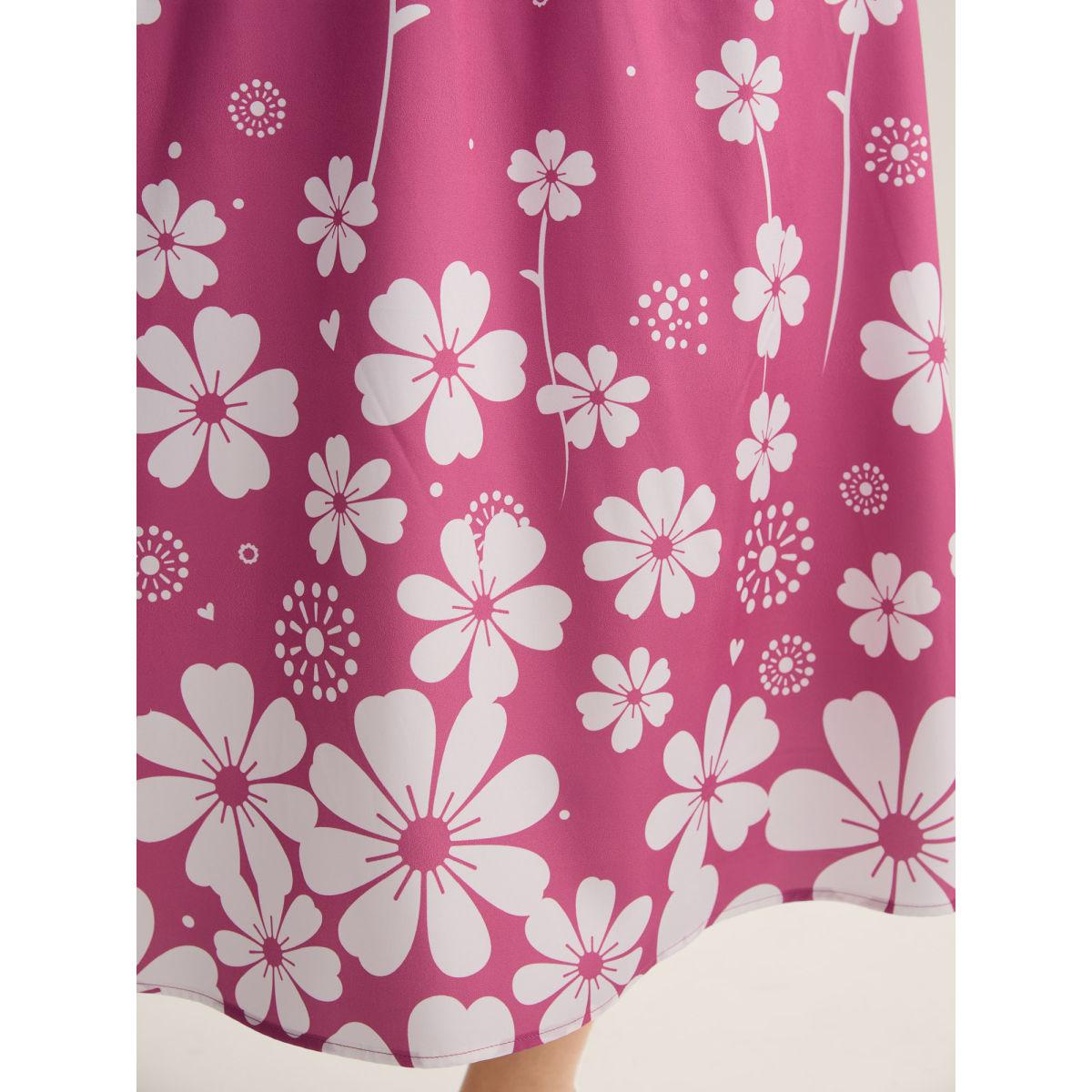 Plus Size V-Neck Floral Print Flared Sleeve Dress Russet Women Romantic Gathered V-neck Short sleeve Curvy BloomChic 12/L Product Image