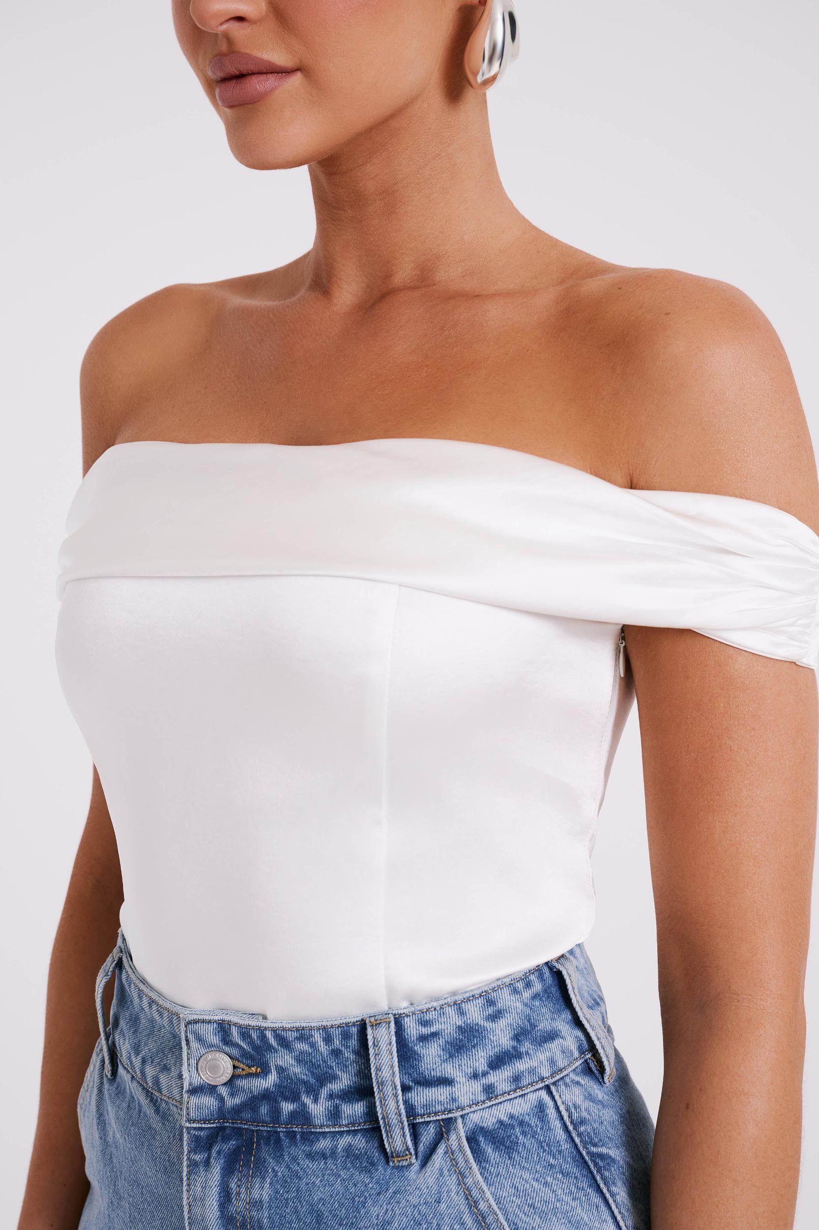 Anysa Satin Strapless Top - Ivory Product Image