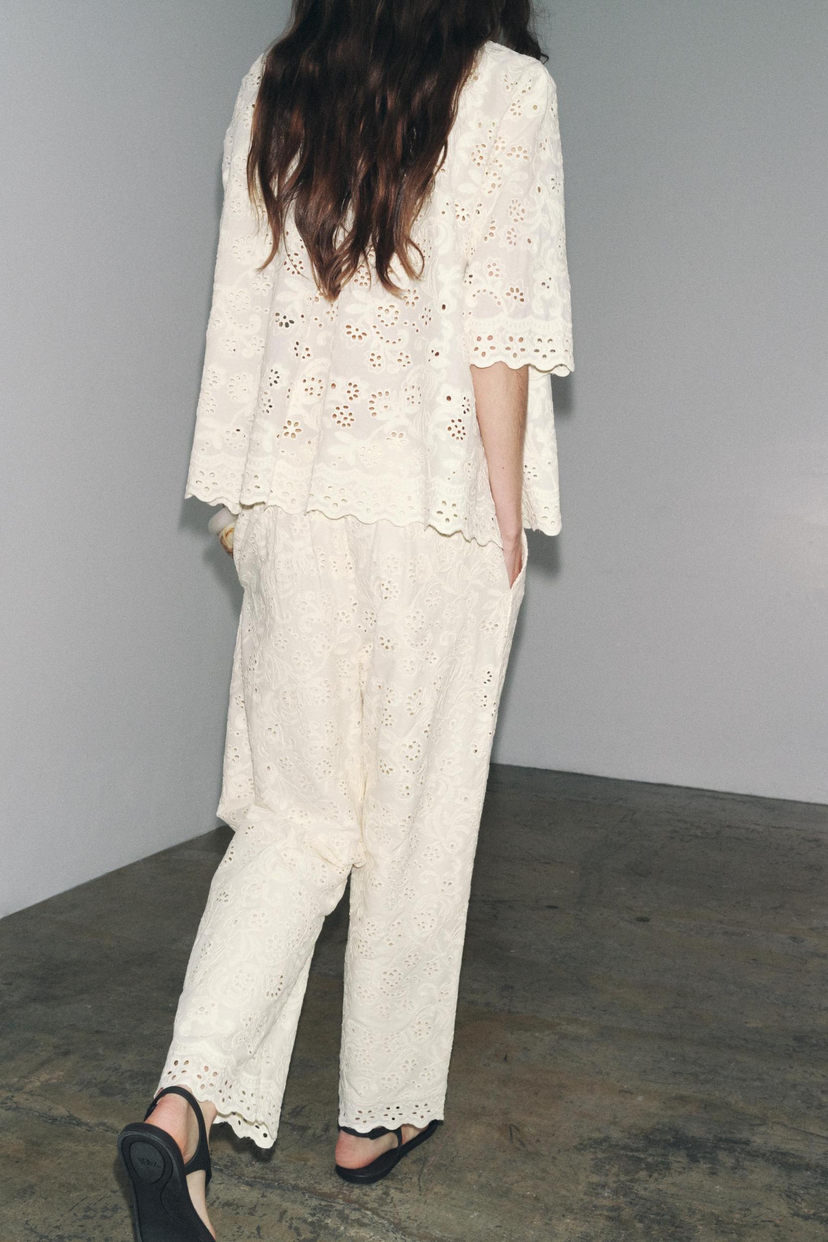 ZW COLLECTION PANTS WITH PERFORATED EMBROIDERY Product Image