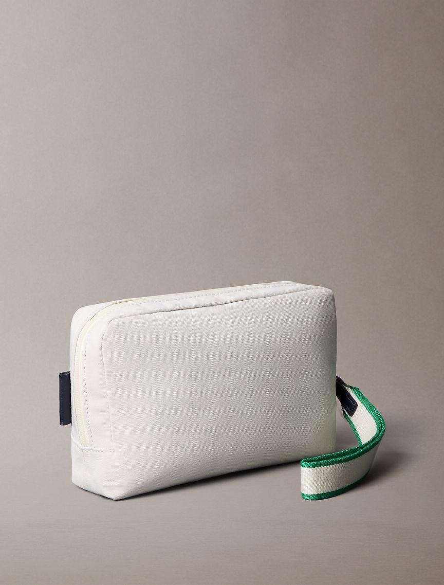 Heritage Classic Pouch Product Image