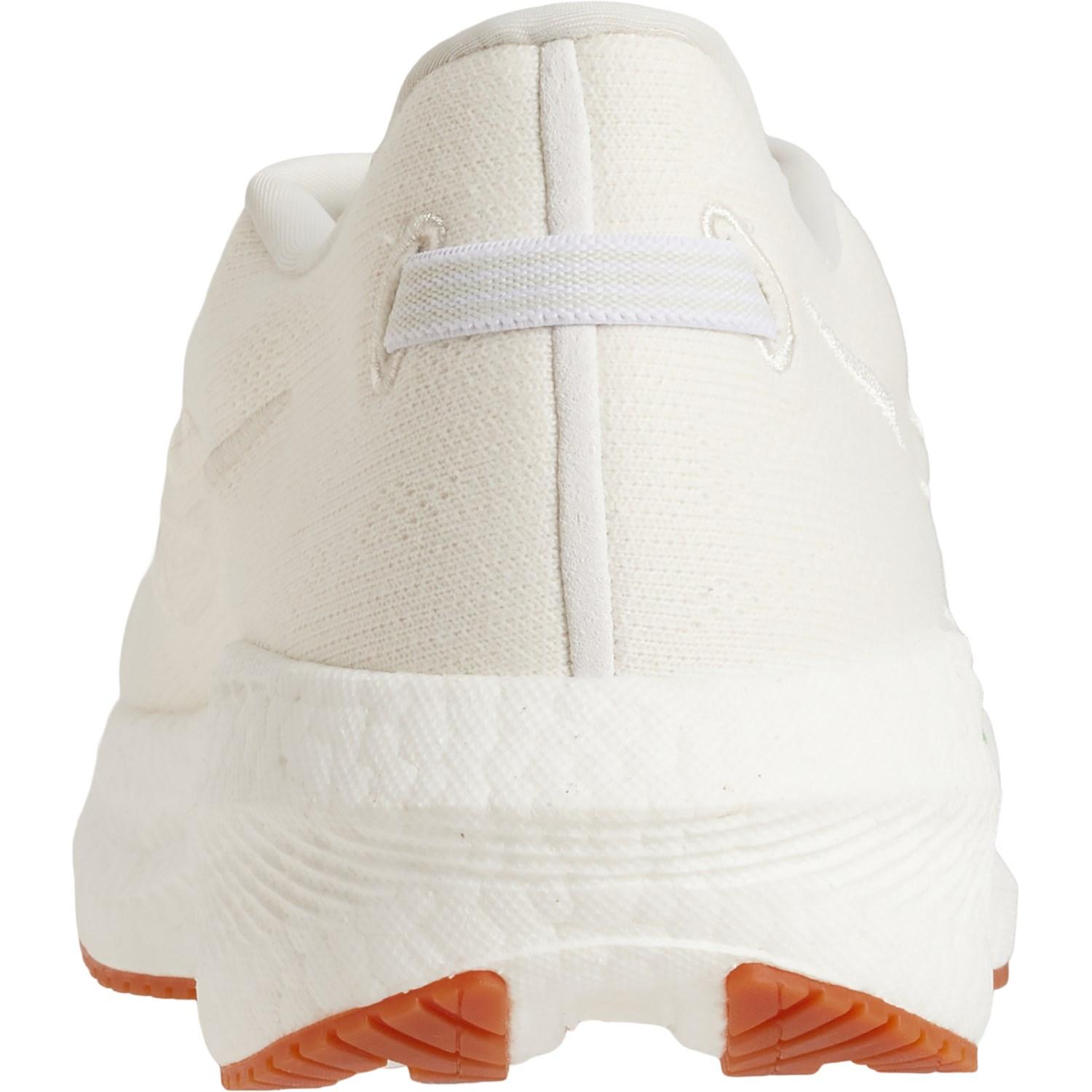 Saucony Triumph RFG Running Shoes (For Men) Product Image